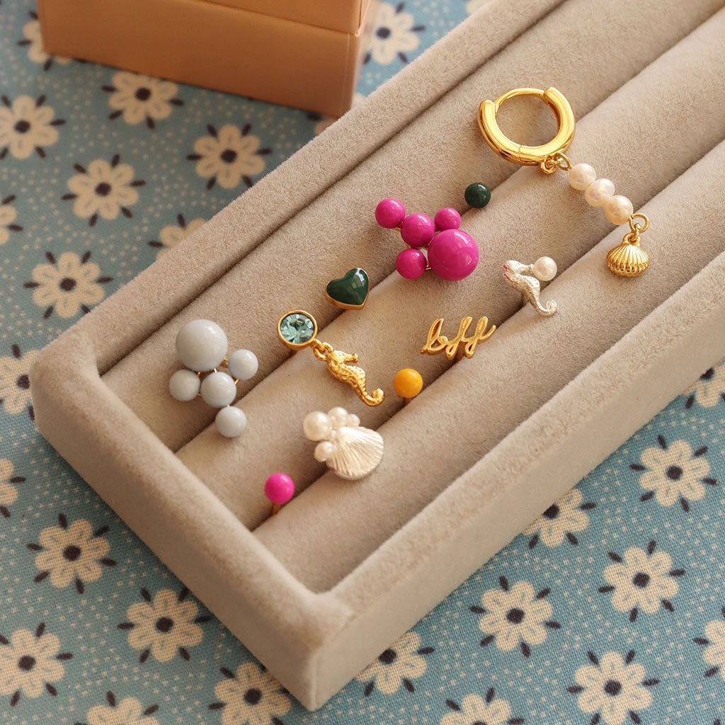 LULU Copenhagen Bouquet Shell & Pearls boucle d'oreille 1 pièce Ear stud, 1 pcs Silver Plated