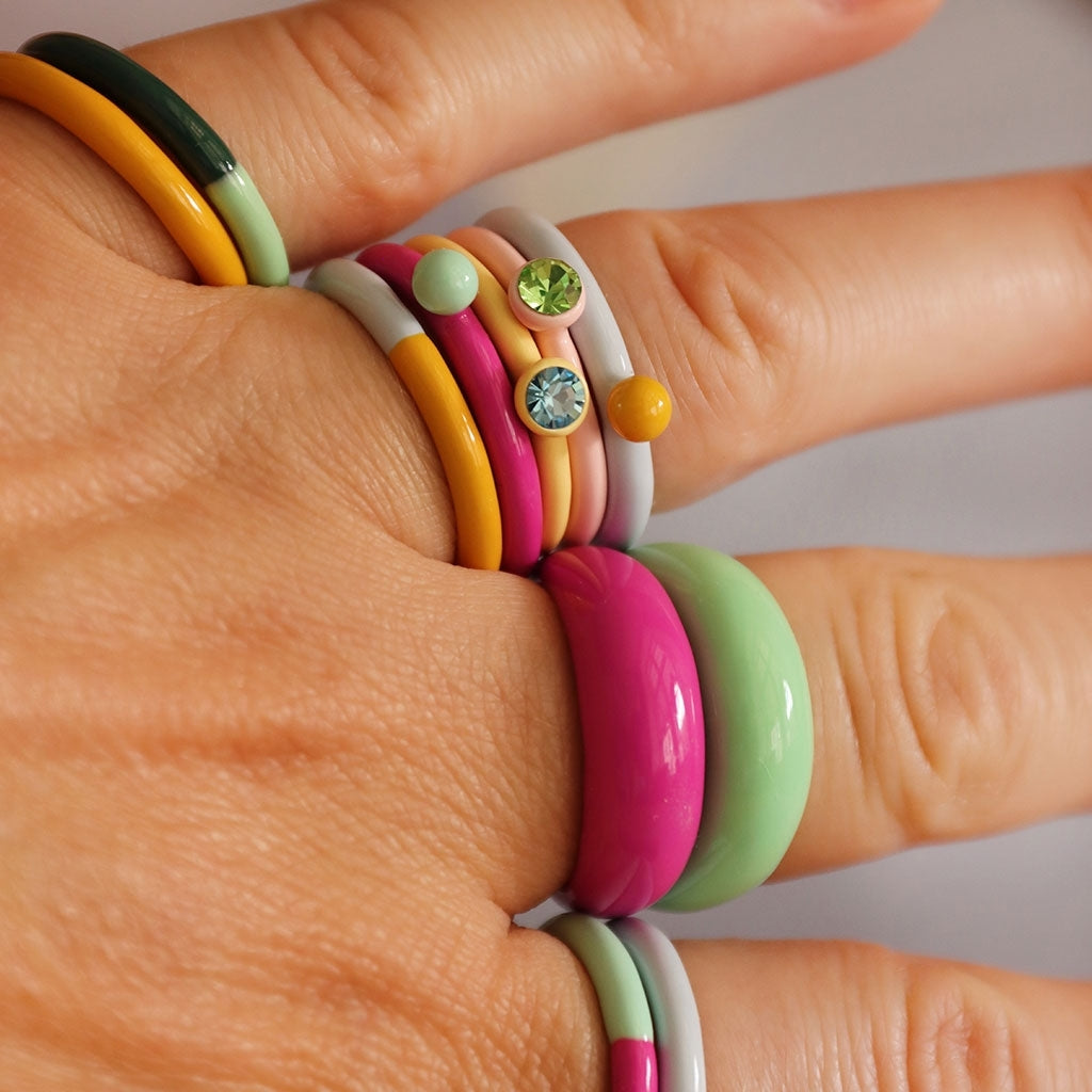 LULU Copenhagen Color Anneau Chunky Rings Electric Fuchsia Pink
