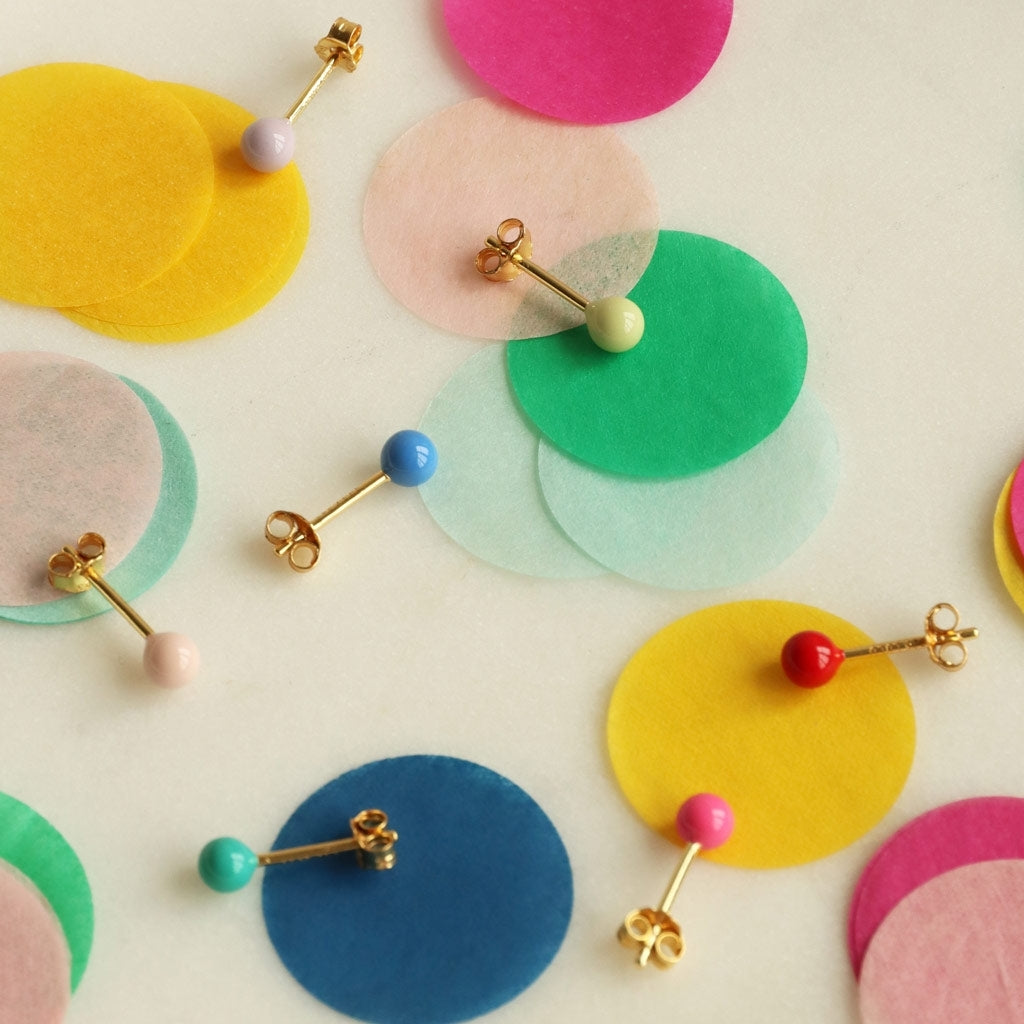 LULU Copenhagen Color Ball Medium boucle d'oreille 1 pièce Ear stud, 1 pcs Silk Light Green