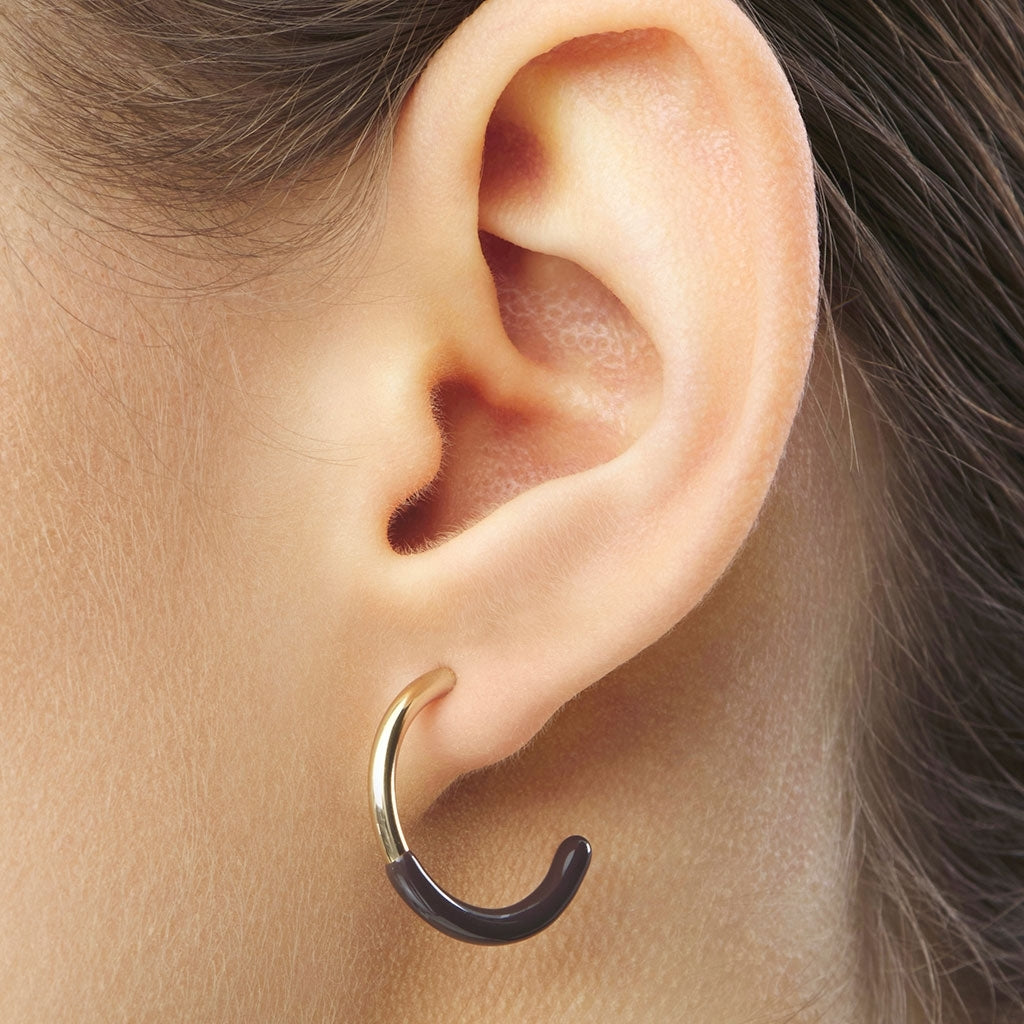 LULU Copenhagen Color Hoop half Dip Medium paires - Laiton plaqué or Hoops Cocoa Powder