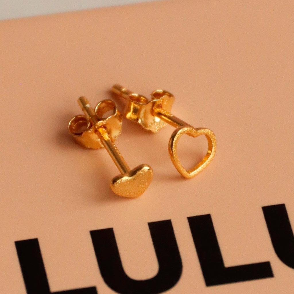 LULU Copenhagen Family Love boucles d'oreilles paire brossé Earrings, pairs Gold Plated