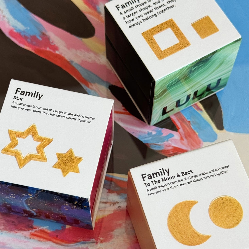 LULU Copenhagen Family Star earrings pair Earrings, pairs Gold Plated