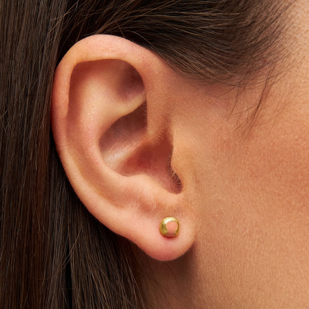 LULU Copenhagen Magic Stone boucle d'oreille 1 pièce plaqué or Ear stud, 1 pcs Burnt Coral