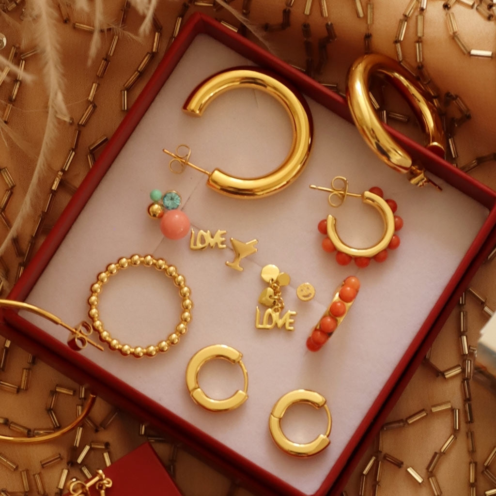 LULU Copenhagen Non Hoops Chunky Medium paire brillant Hoops Gold Plated