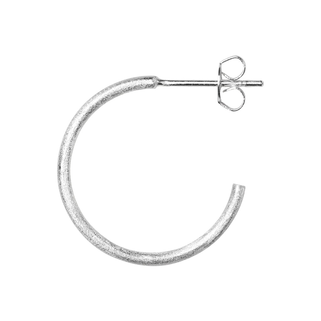 LULU Copenhagen Non Hoops Medium paire Hoops Silver Plated