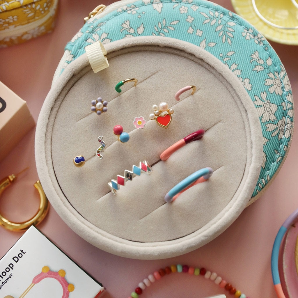 LULU Copenhagen Snaky boucle d'oreille 1 pièce Ear stud, 1 pcs Rainbow