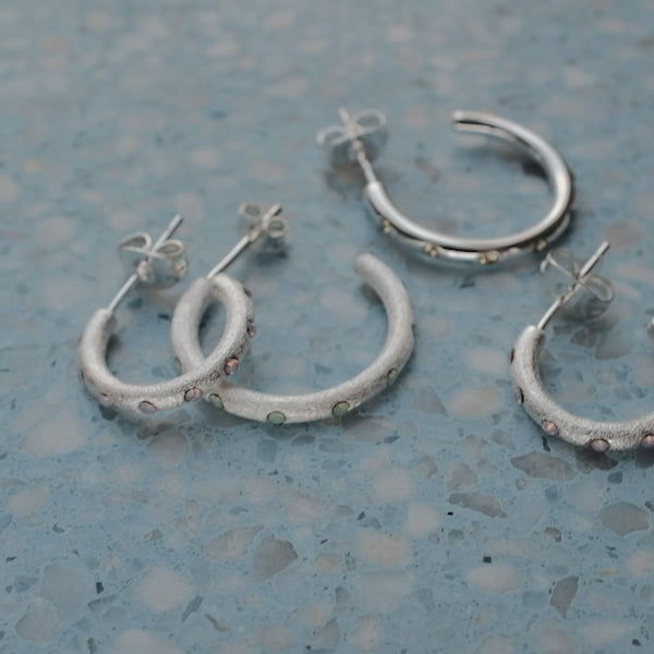 LULU Copenhagen OMG Hoops Medium paire plaqué argent Hoops Rose - Video preview