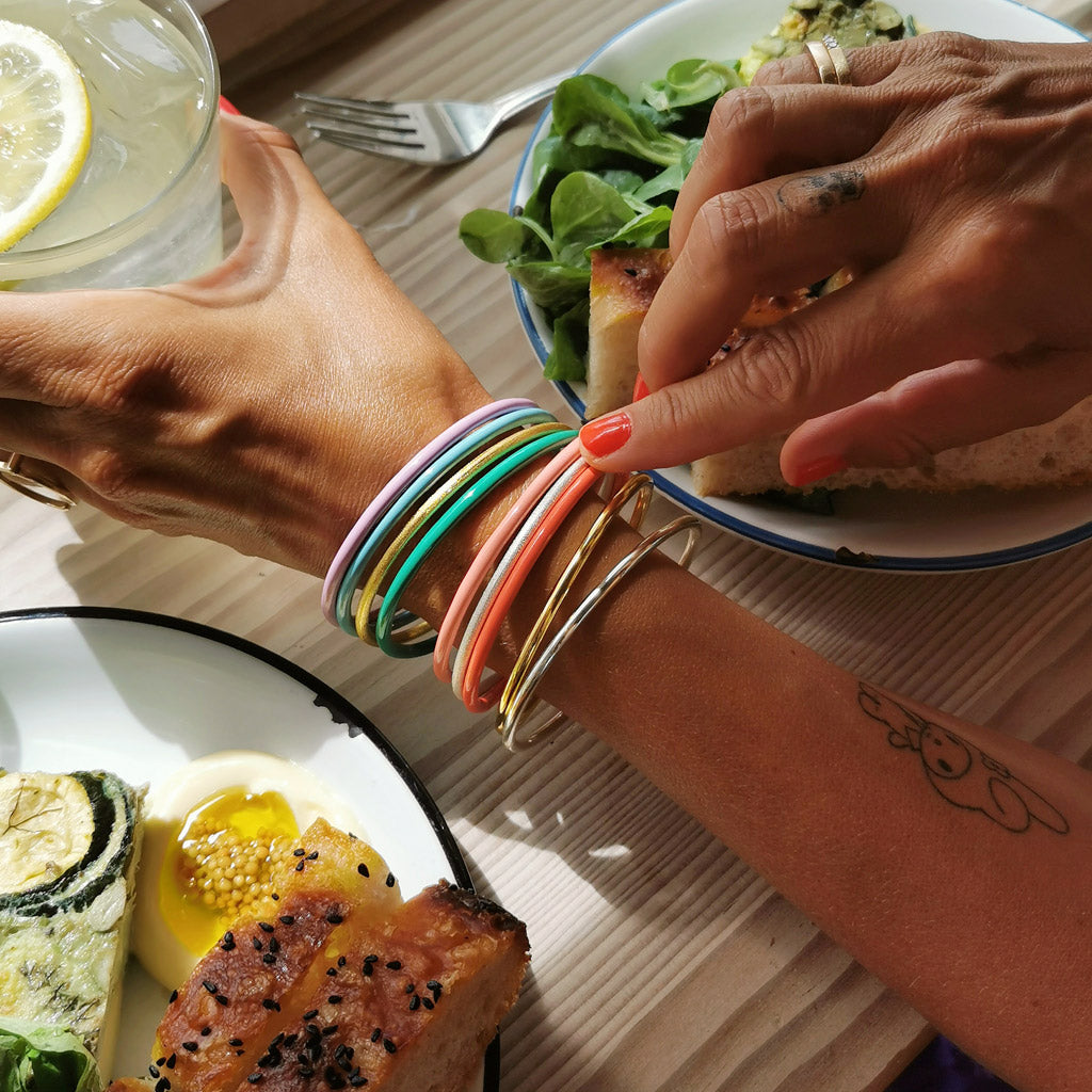 Bracelets de couleur