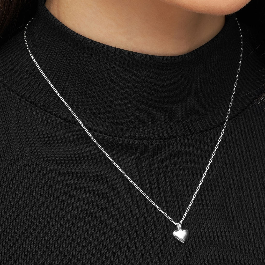 LULU Copenhagen Classic Heart Necklace Silver Necklaces Silver