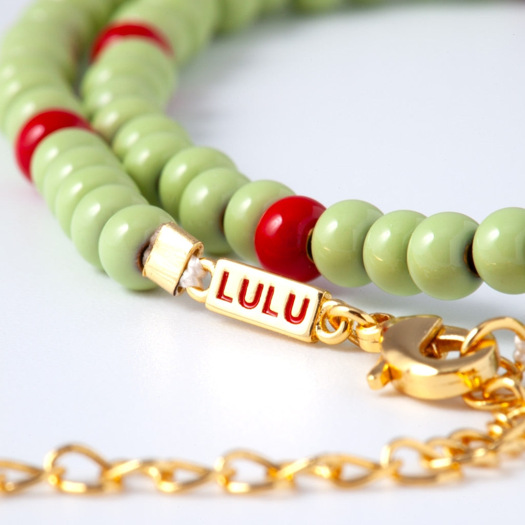 LULU Copenhagen Color Ball Collier court Necklaces Silk Light Green/Passion Red