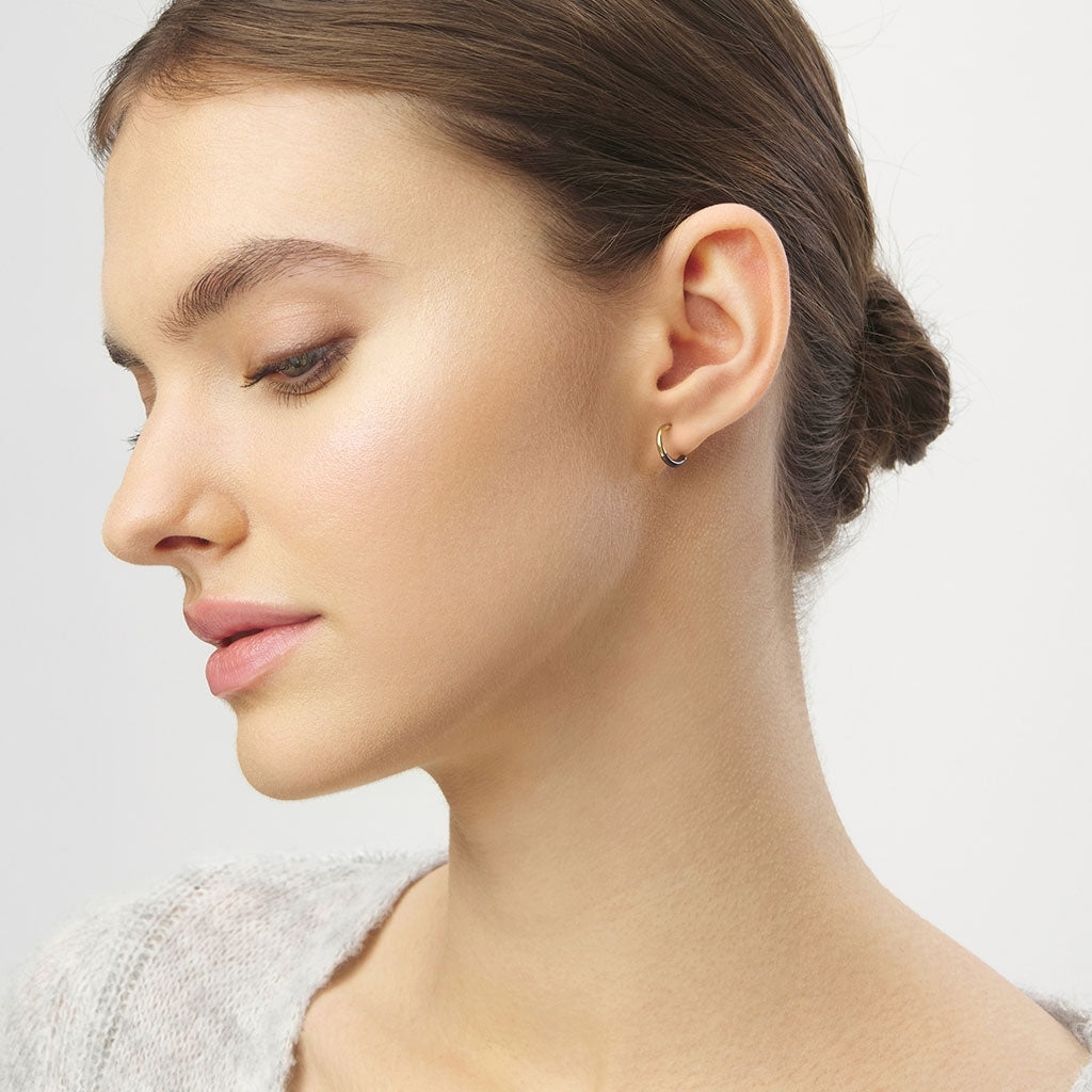 LULU Copenhagen Color Hoop Half Dip boucle d'oreille 1 pièce plaqué or Hoops Cocoa Powder