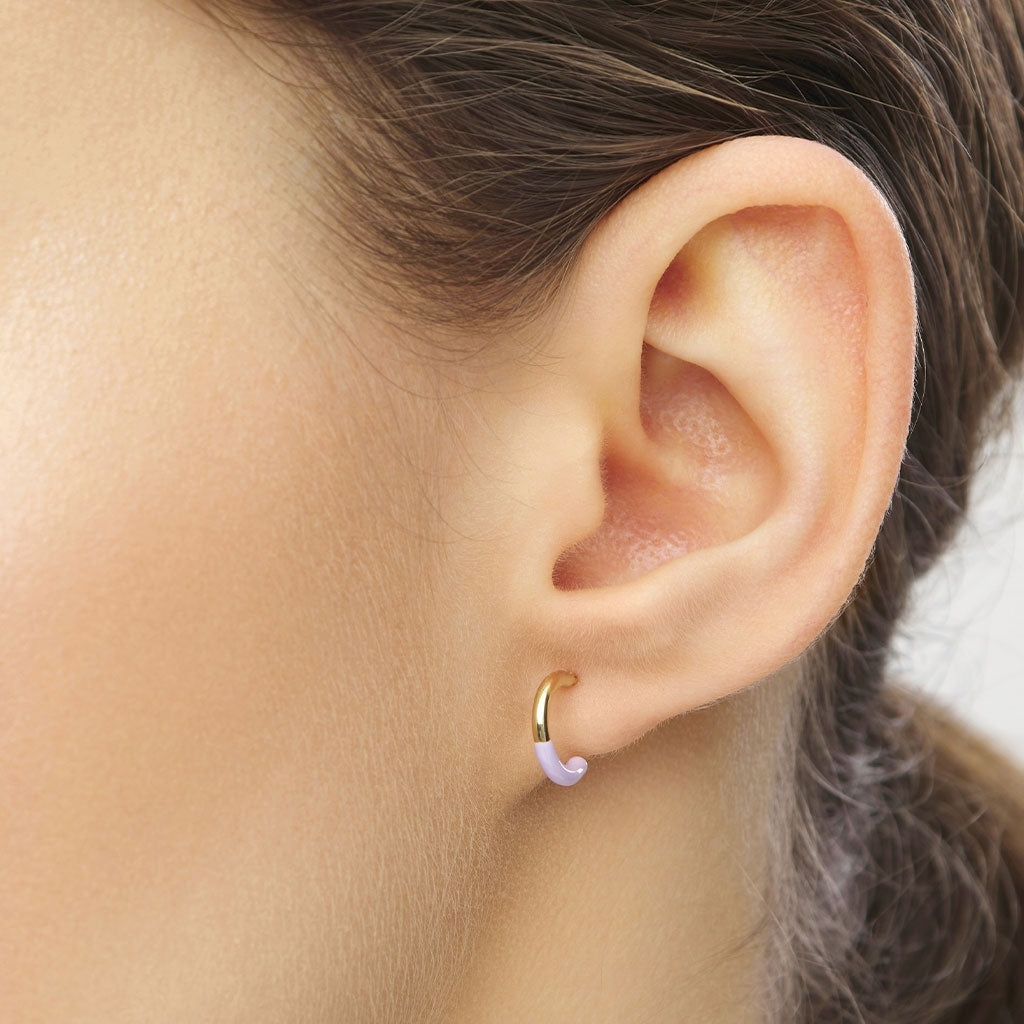 LULU Copenhagen Color Hoop Half Dip boucle d'oreille 1 pièce plaqué or Hoops Purple