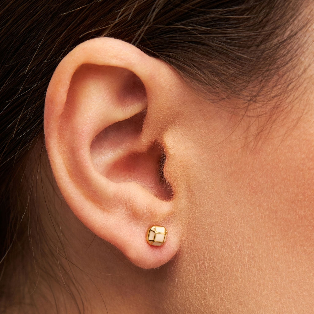 LULU Copenhagen Diamond Small boucle d'oreille 1 pièce plaqué or Ear stud, 1 pcs Buttercream