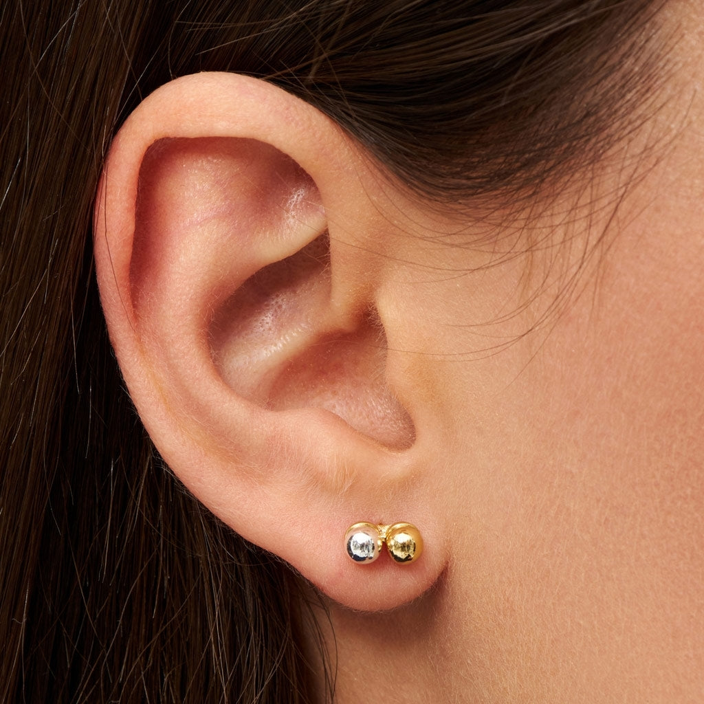 LULU Copenhagen Double Color Ball boucle d'oreille 1 pièce Ear stud, 1 pcs Gold-Silver