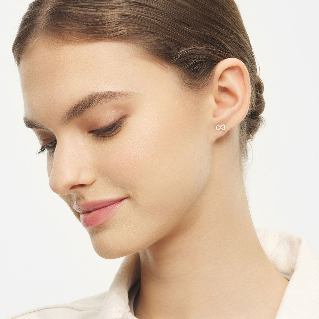 LULU Copenhagen Infinite Love 1 pièce Ear stud, 1 pcs Silver