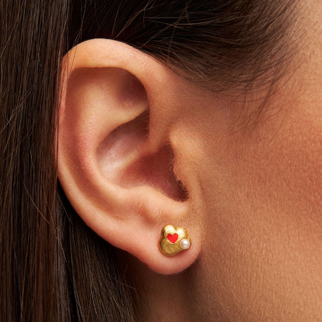 LULU Copenhagen Magic Stone Heart boucle d'oreille 1 pièce Ear stud, 1 pcs Gold Plated