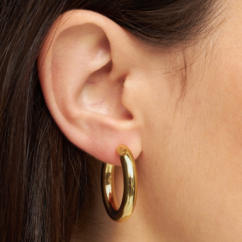 LULU Copenhagen Non Hoops Chunky Medium paire brillant Hoops Gold Plated