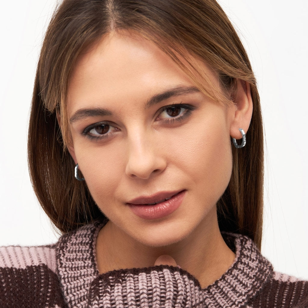 LULU Copenhagen Organic Hoops Paire Hoops Silver Plated