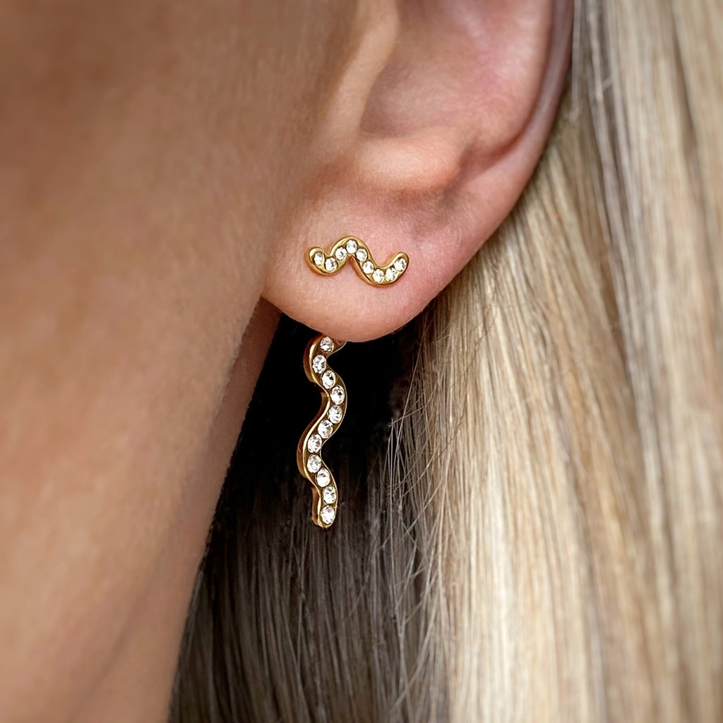LULU Copenhagen Snaky boucle d'oreille 1 pièce plaqué or Ear stud, 1 pcs White