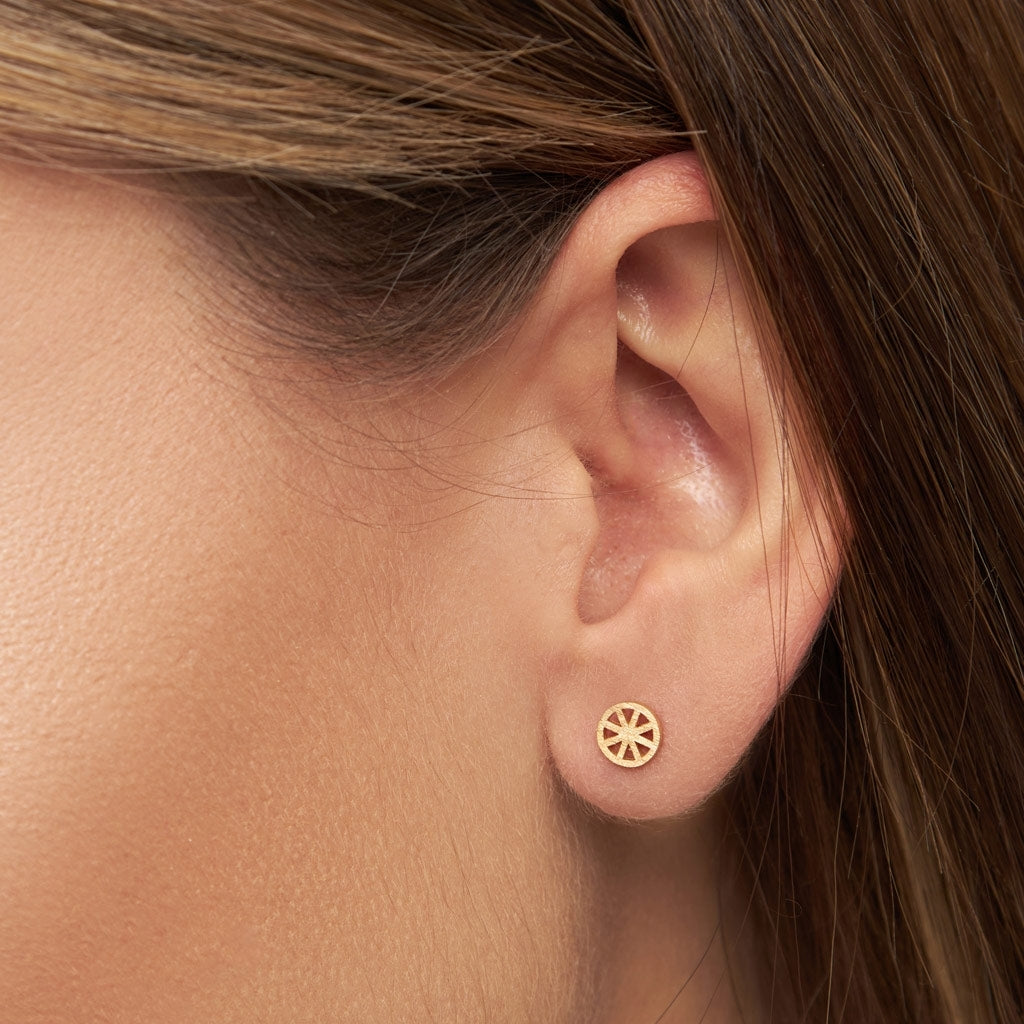LULU Copenhagen Spinning Wheel boucle d'oreille 1 pièce Ear stud, 1 pcs Gold Plated