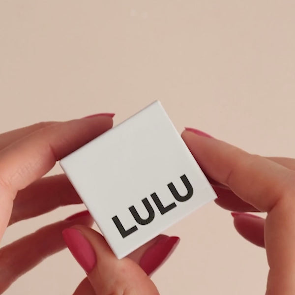 LULU Copenhagen Love U boucle d'oreille 1 pièce Ear stud, 1 pcs Mint - Video preview